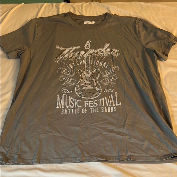 Gray Music Festival T-Shirt - Picture 1 of 4